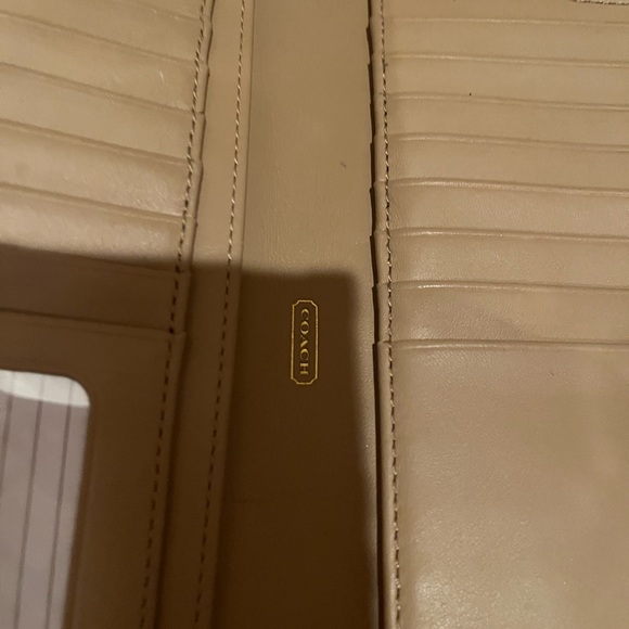 Coach Leather Wallet - Picture 2 of 12